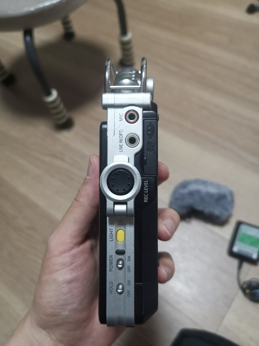 Sony Linear PCM Recorder D100 32GB Flash Memory High Resolution Handy Portable