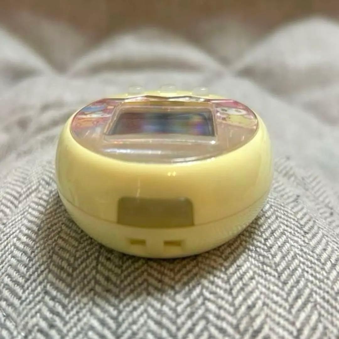 Tamagotchi × M!X Sanrio Characters mix Version Yellow Color BANDAI Limited - photo 5