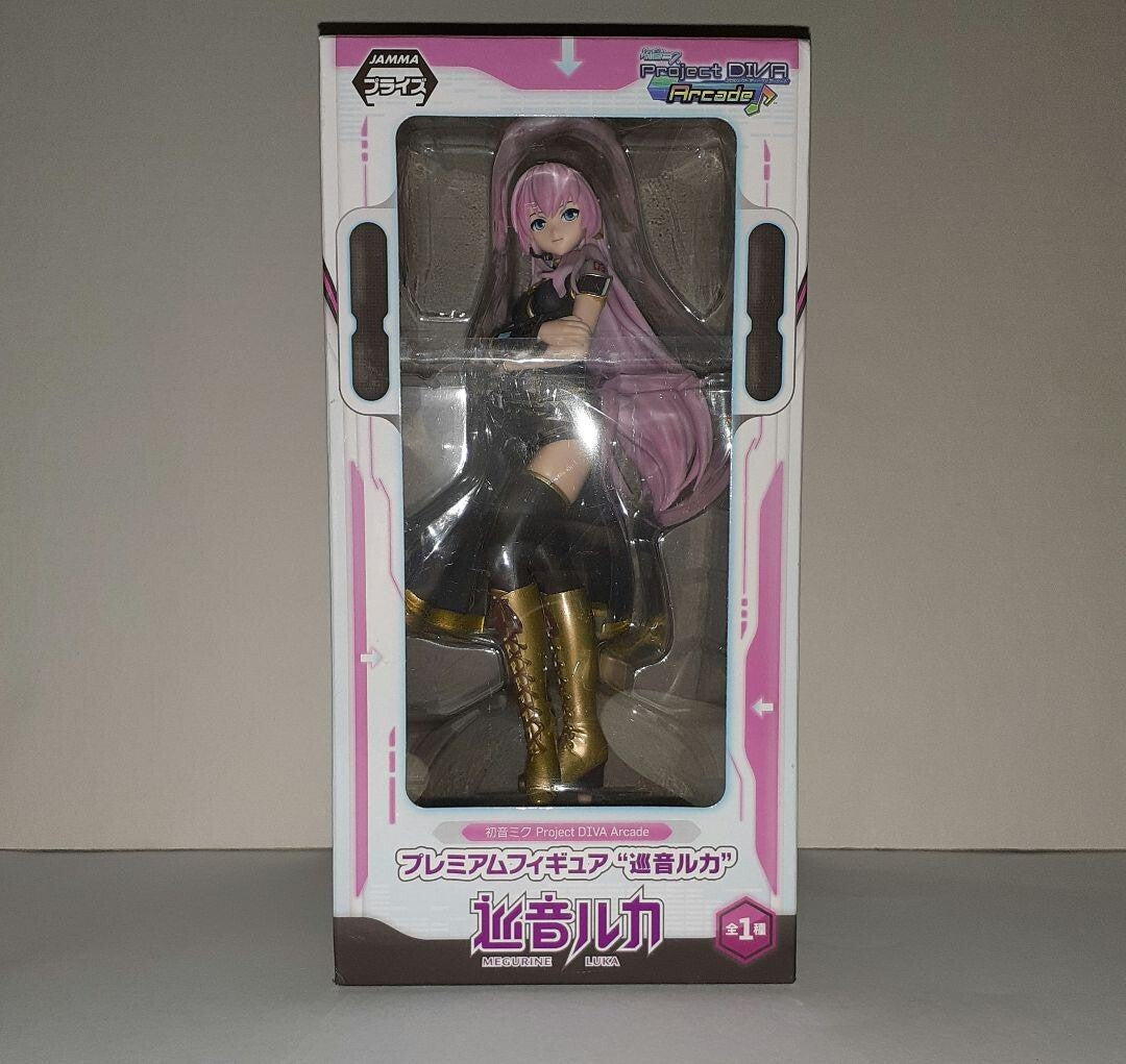 Hatsune Miku Project DIVA Arcade Megurine Luka Premium Figure SEGA JAMMA Prize