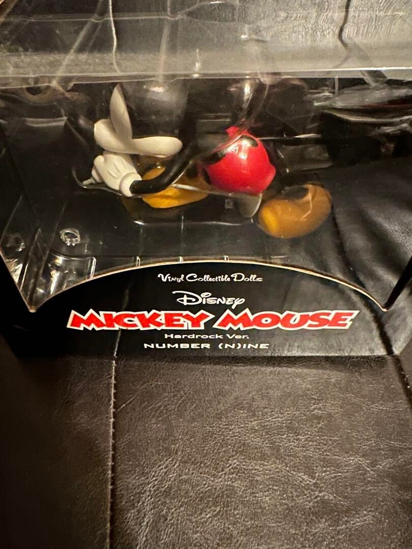 Number Nine Mickey Mouse Hardrock Ver. VCD Figure Hobby limited Medicom Toy - detail