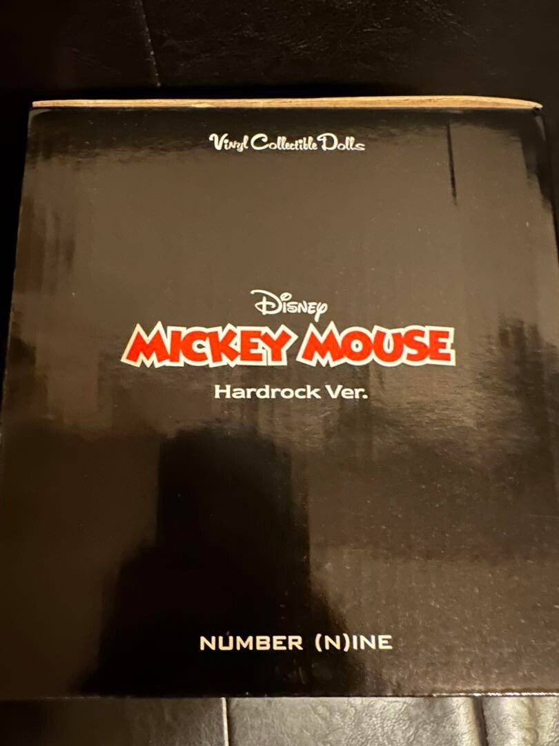Number Nine Mickey Mouse Hardrock Ver. VCD Figure Hobby limited Medicom Toy - box and packaging
