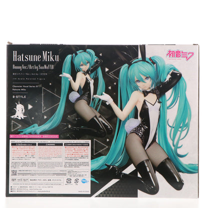 A retail box for Hatsune Miku Bunny Ver. Art by SanMuYYB with product photos on the front.