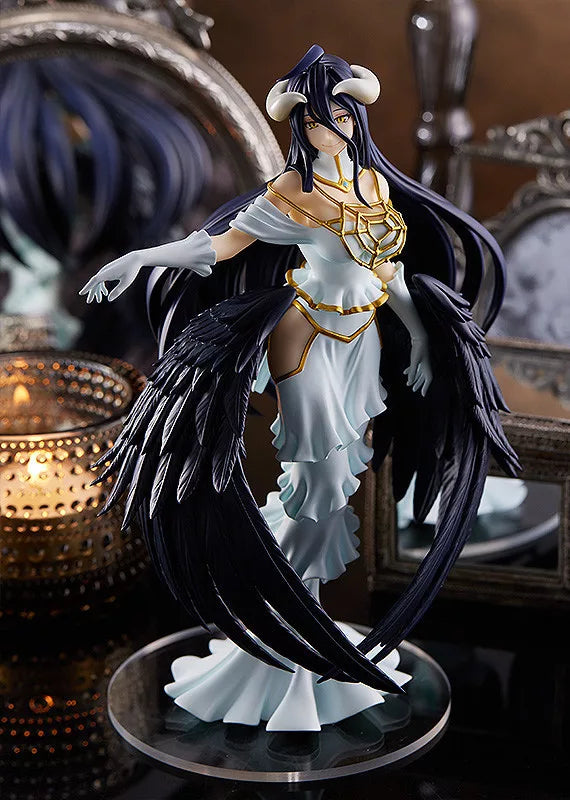 Albedo figure in a white and gold dress with black wings, posed on a round base beside ornate mirrors.
