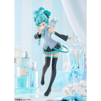 A Hatsune Miku figure posing with a Cinnamoroll plush on her shoulder.