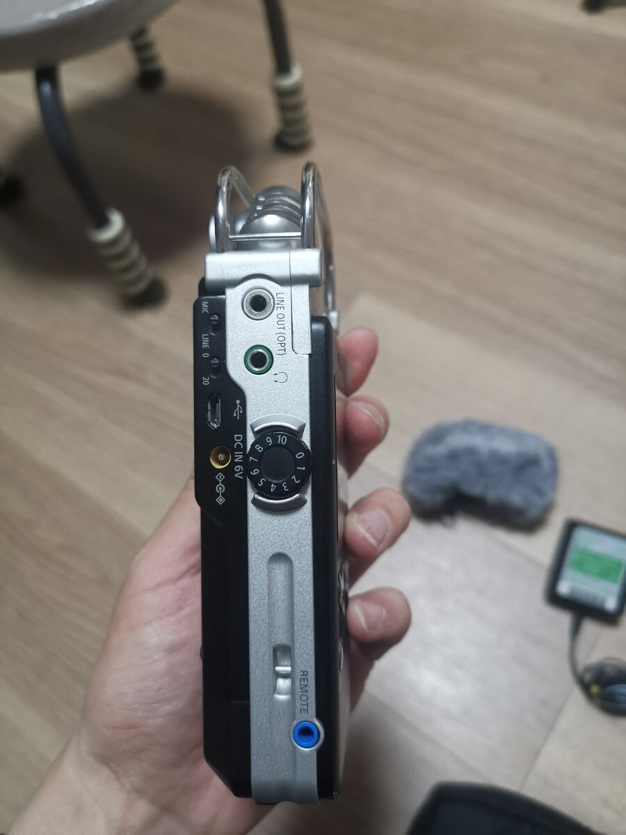 Sony Linear PCM Recorder D100 32GB Flash Memory High Resolution Handy Portable