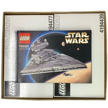 LEGO Star Wars Ultimate Collectors Series Imperial Star Destroyer 10030 2002