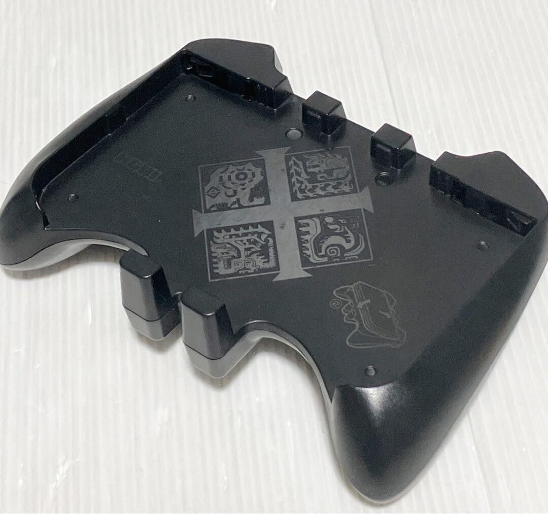 Hori Monster Hunter Cross X Hunting Gear Grip Pad for New Nintendo 3DS LL Model