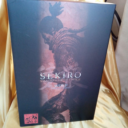 Statue peinte SEKIRO SHADOWS DIE TWO WOLF 2020 Gecco ABS PVC 15,7 pouces - photo 2