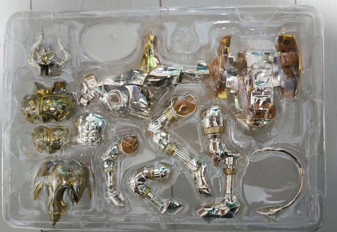Saint Seiya Cloth Myth EX Soul of Gold God Taurus Aldebaran Figure bonus Set - photo 5