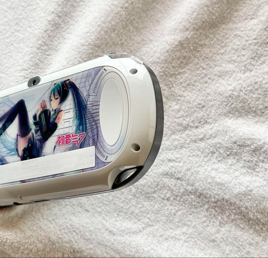 PlayStation Vita Hatsune Miku Limited Edition Wi-Fi PCHJ 10002 Project DIVA 2012