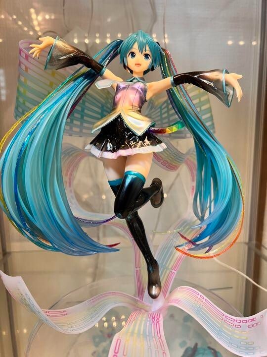 Hatsune Miku 10th Anniversary Ver Memorial Box set 1/7 figure and Miku Archive