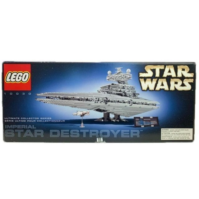 LEGO Star Wars Ultimate Collectors Series Imperial Star Destroyer 10030 2002