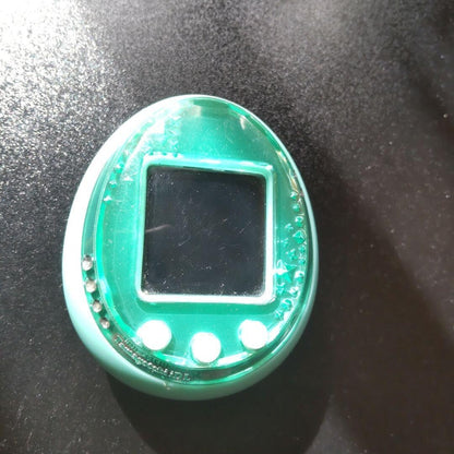 Tamagotchi iD L Version Green Color Model Premium Bandai Japanese games 2011