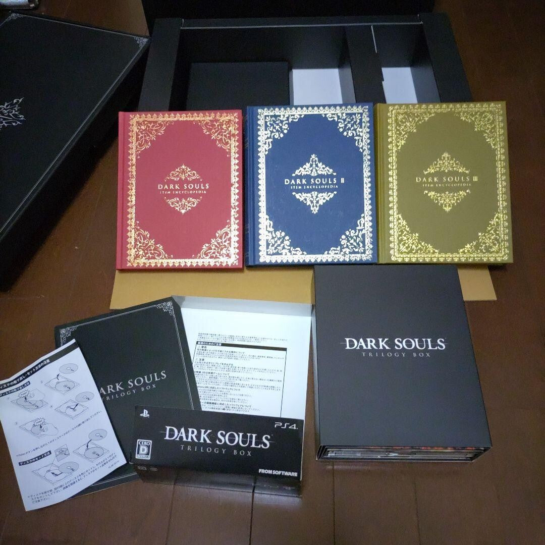 DARK SOULS TRILOGY BOX PS4 Bust up Figure Original Post Card complete Full Set
