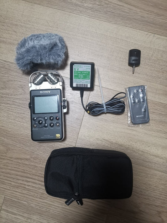 Sony Linear PCM Recorder D100 32GB Flash Memory High Resolution Handy Portable