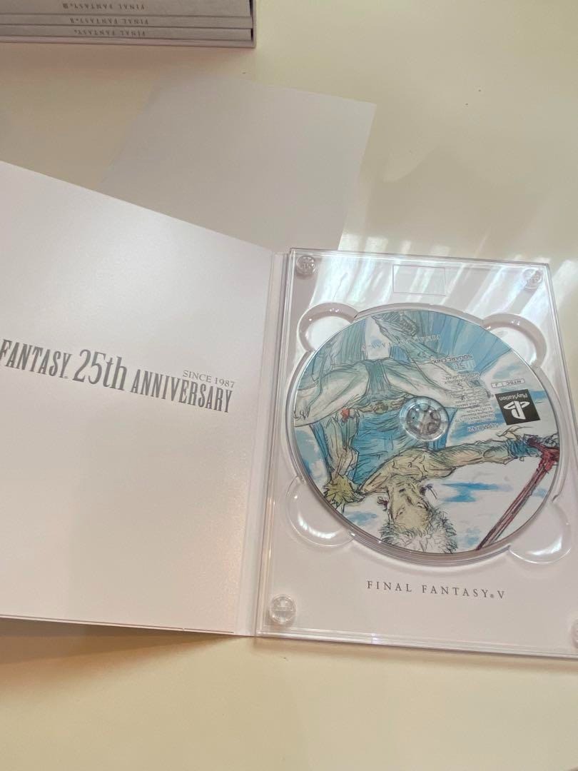 Final Fantasy 25th Anniversary Ultimate Box Limited Edition Square Enix 2012