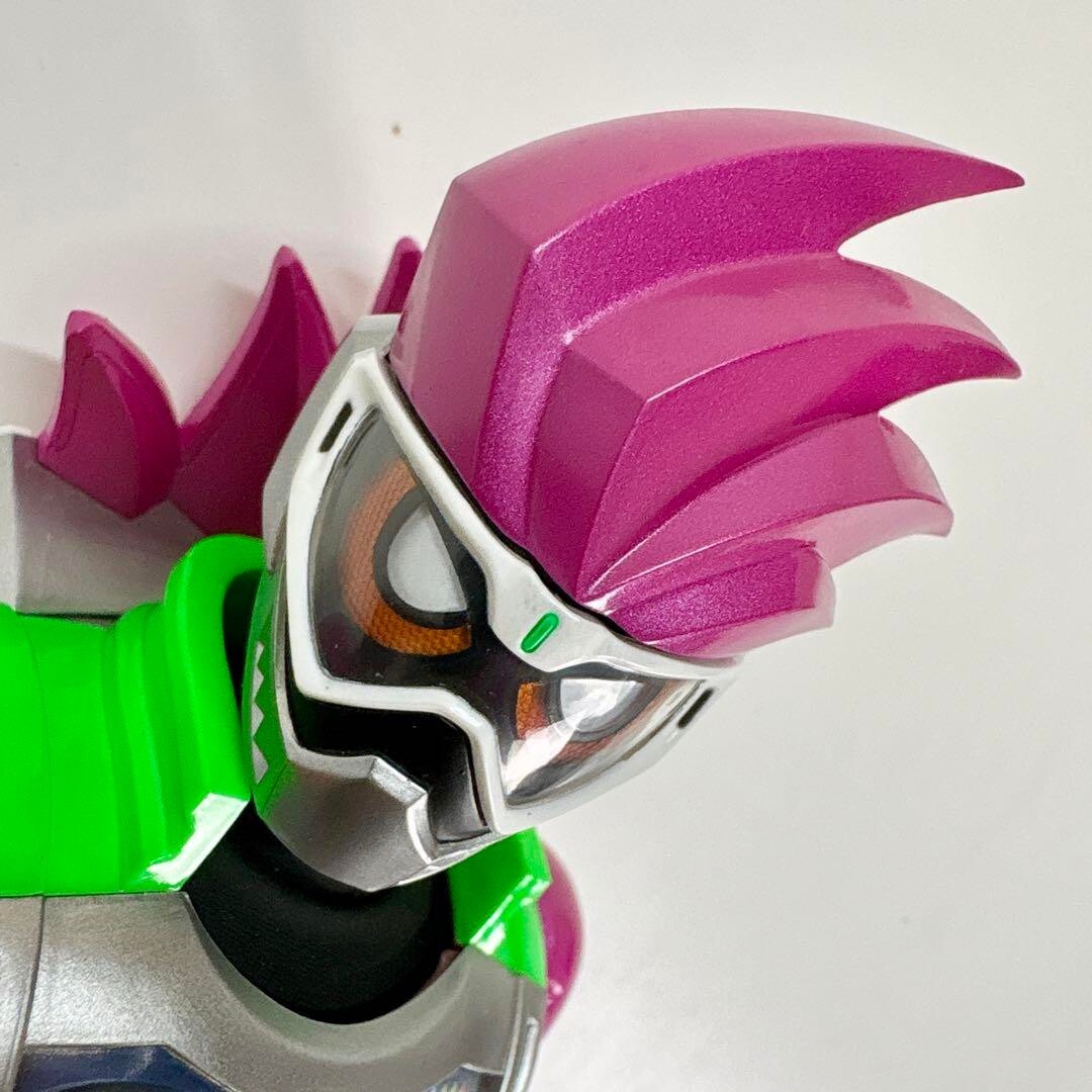 Real Action Heroes No.769 RAH GENESIS Kamen Rider Ex-Aid Figure MediCom Toy
