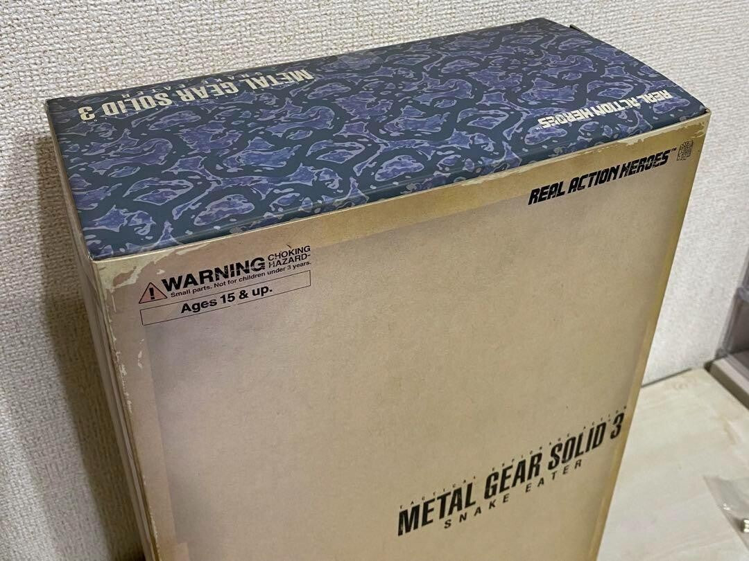 Metal Gear Solid 3 Snake Eater Camouflage Ver. 1/6 Action Figure RAH Medicom Toy - Image 21