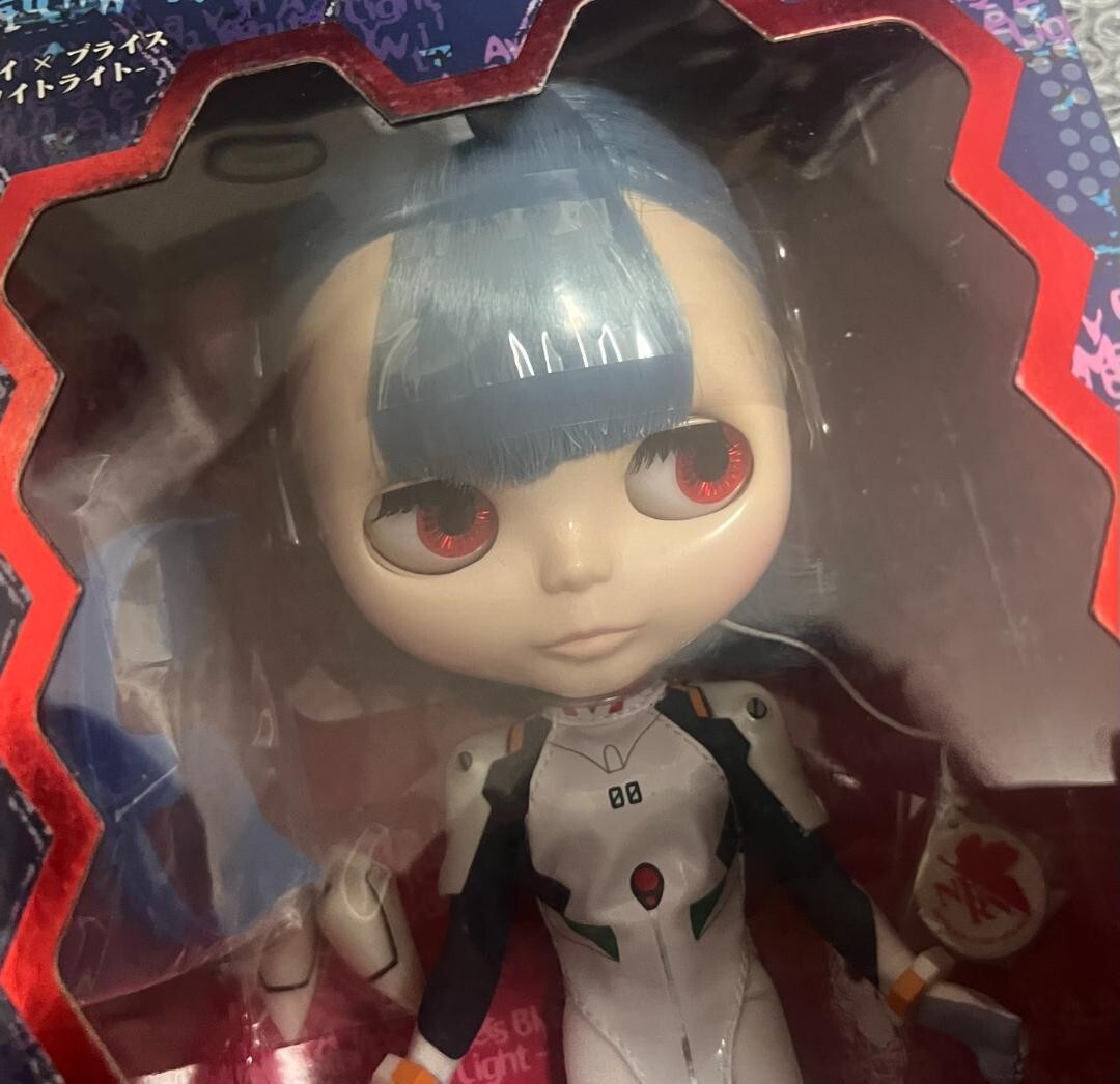 Neo Blythe × Evangelion Rei Ayanami Limited White Light Ver Figure Takara Tomy - photo 3