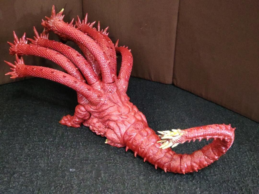Orochi the Eight Headed Dragon Yamata no Orochi Action Figure 1994 Toy BANDAI