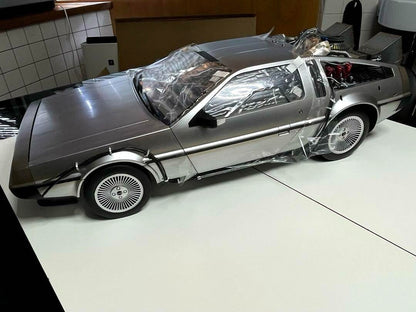 Movie Masterpiece Back to the Future DeLorean Time Machine Hot Toys 1/6 Scale