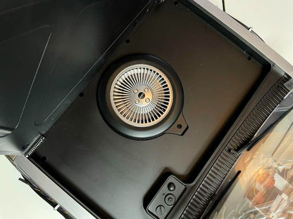 Movie Masterpiece Back to the Future DeLorean Time Machine Hot Toys 1/6 Scale