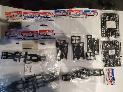 1/10 SCALE R/C 2WD HIGH PERFORMANCE OFF ROAD RACER TRF201 CHASSIS KIT TAMIYA