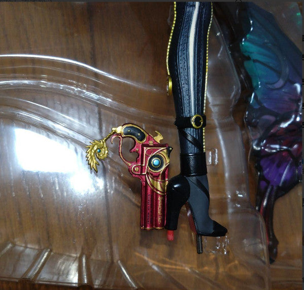 Phat Company BAYONETTA 1/7 scale Painted Finished Figure Good Smile Company - photo 12