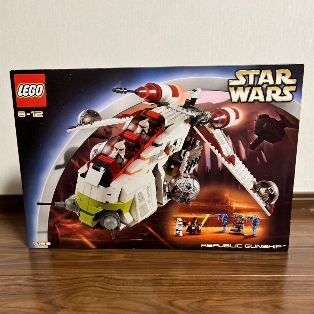LEGO Star Wars Republic Gunship 7163 Attack of the Clones Spaceship Block 2002