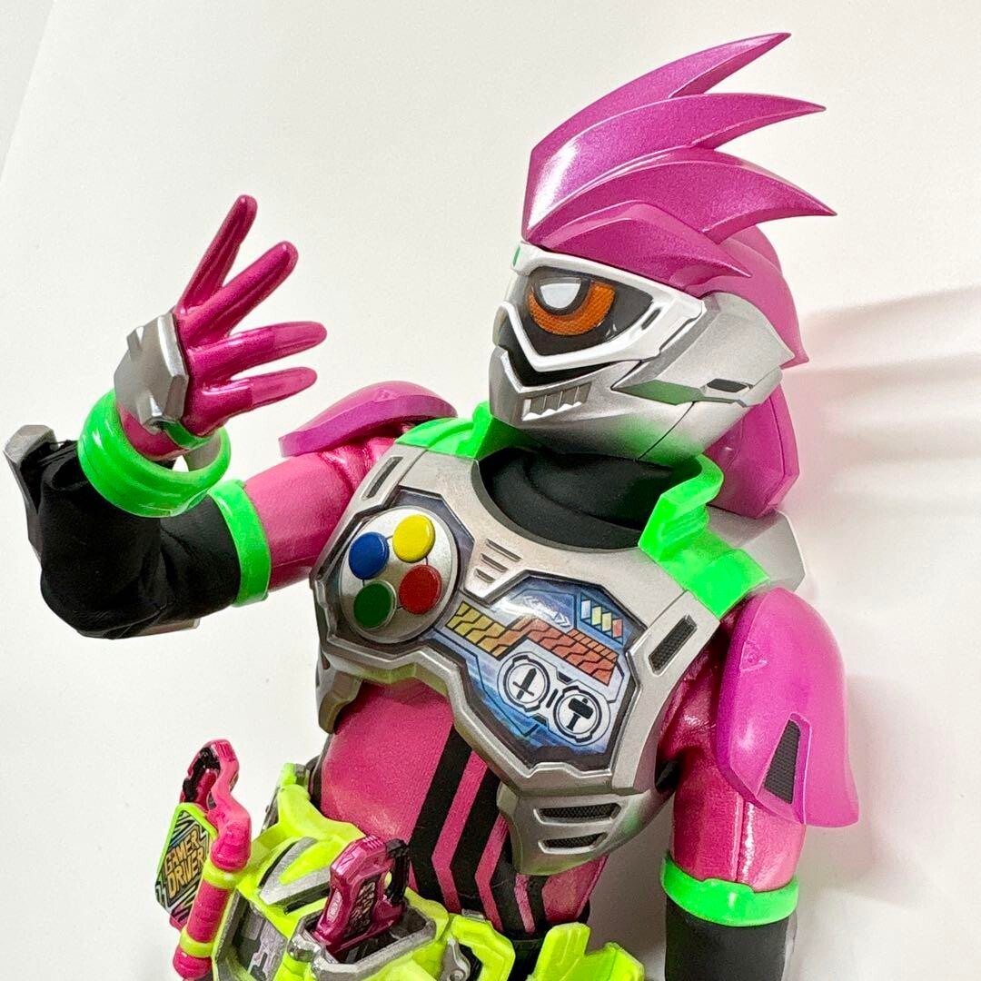 Real Action Heroes No.769 RAH GENESIS Kamen Rider Ex-Aid Figure MediCom Toy