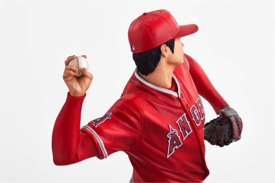 Real Perfect Shohei Ohtani Premium Figure 1/6 Pitching &amp; Hitting Toy MLB Ensky