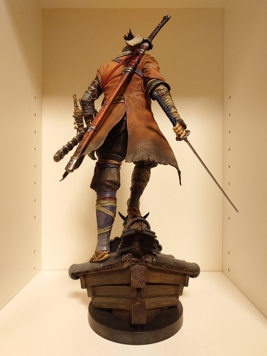 Statue peinte SEKIRO SHADOWS DIE TWO WOLF 2020 Gecco ABS PVC 15,7 pouces