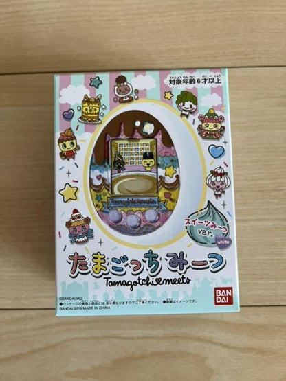 Tamagotchi Meets Sweets Meets Version White Color BANDAI Limited Pet Game