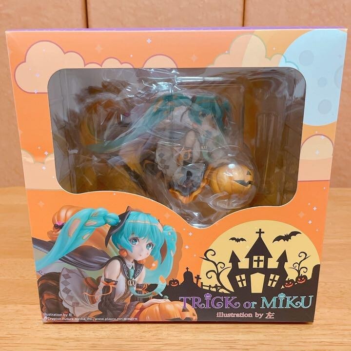 Vocaloid Miku Hatsune TRICK or MIKU Figure illustration by Hidari Halloween - photo 3
