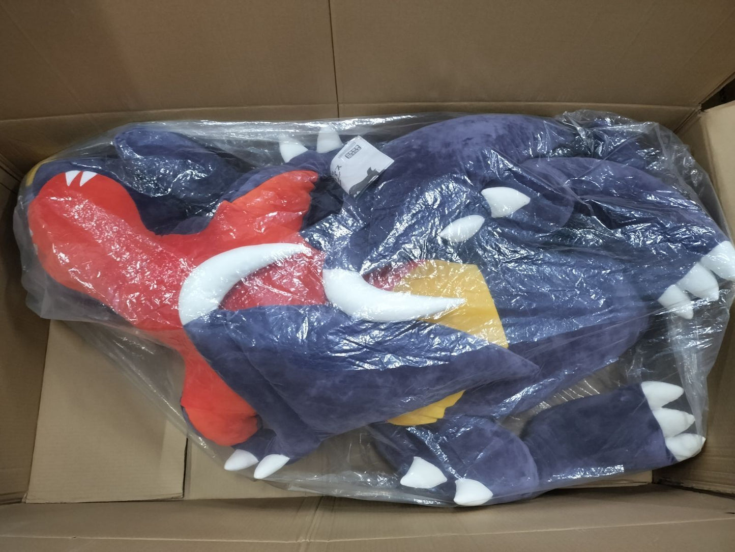 Pokemon Center Large MEGA BIG Garchomp Peluche Coussin LIMITED 2022 PREMIUM B...