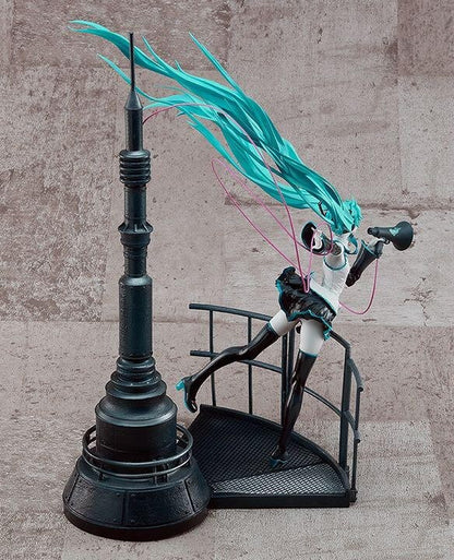 Hatsune Miku GoodSmile 20th Anniversary Book Love is a war RefineVer 1/8 Figure - photo 7