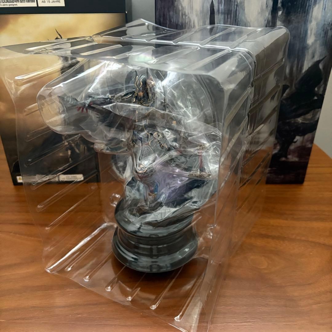 Final Fantasy XIV Shadowbringers Collector's Edition Box Set Game Square Enix