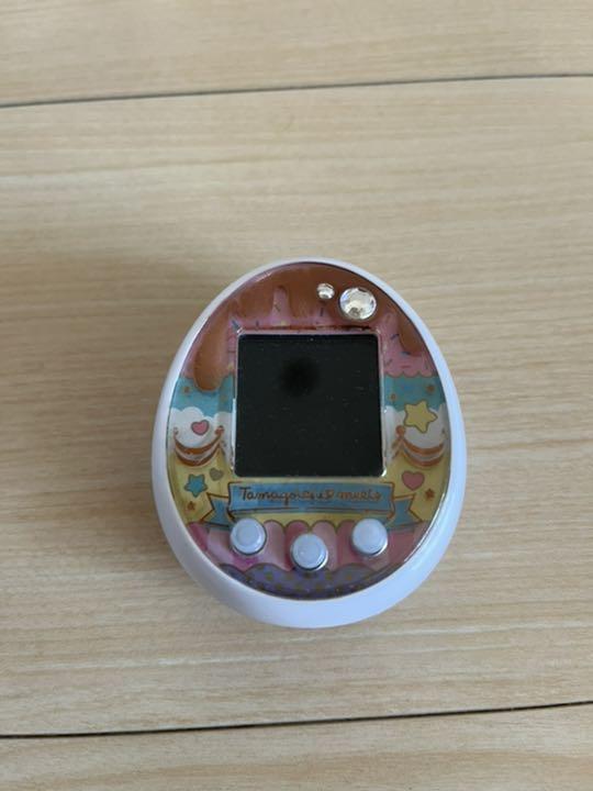 Tamagotchi Meets Sweets Meets Version White Color BANDAI Limited Pet Game