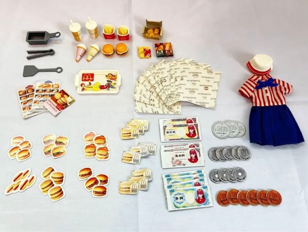 Licca-chan's McDonald's Shop Fast Food Playing shop Toy Hobby retro Takara Tomy