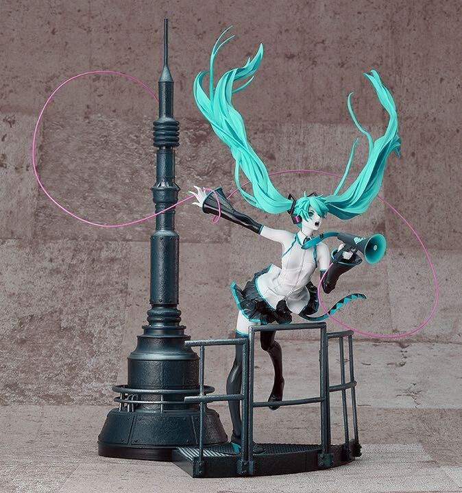 Hatsune Miku GoodSmile 20th Anniversary Book Love is a war RefineVer 1/8 Figure - photo 6
