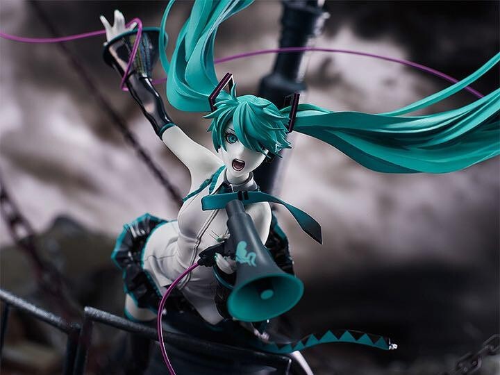 Hatsune Miku GoodSmile 20th Anniversary Book Love is a war RefineVer 1/8 Figure - photo 10