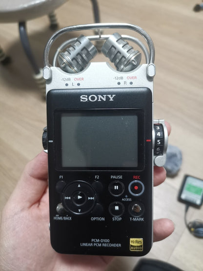Sony Linear PCM Recorder D100 32GB Flash Memory High Resolution Handy Portable