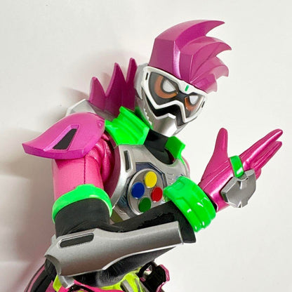 Real Action Heroes No.769 RAH GENESIS Kamen Rider Ex-Aid Figure MediCom Toy