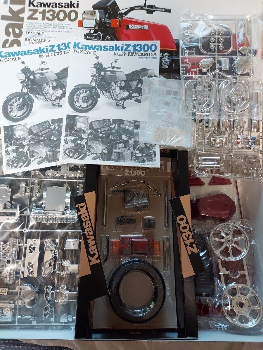 KAWASAKI Z1300 SUER DETAILED D.O.H.C. SIX ENGINE Plastic Model Kit Bike TAMIYA - photo 3