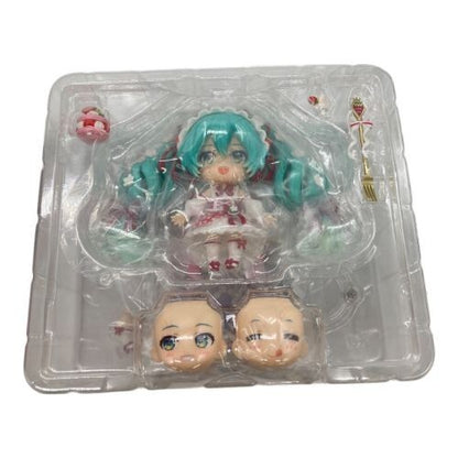 Hatsune Miku Nendoroid Figure &amp; Acryl Stand Strawberry dress 15th Anniversary - photo 4