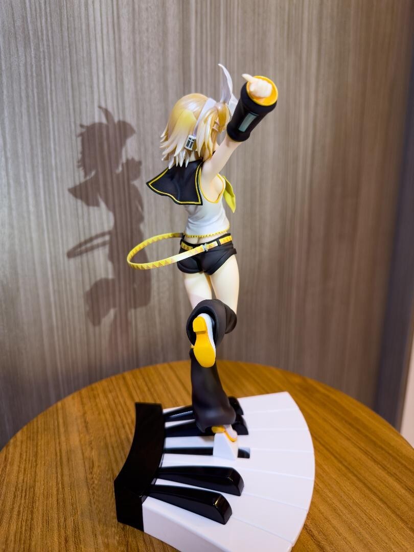 Character Vocal Series 02 Rin Kagamine Tony Version 1/7 Scale Figure Max Factory