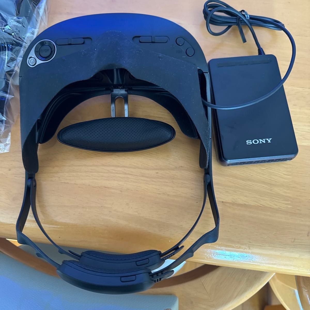 Sony Wireless Head Mounted Display Personal 3D Viewer HMZ-T3 organic EL 3D Read