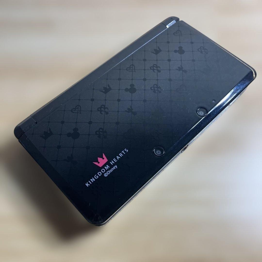 3DS Console Pack with Kingdom hearts 3D Dream Drop Distance Rare Nintendo 2012