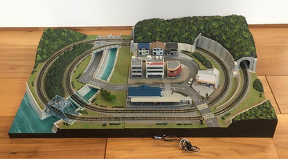 PRO Z 1/220 Completed diorama course basic set Tokyo Marui PZ3-001 Z gauge 2007 - photo 2