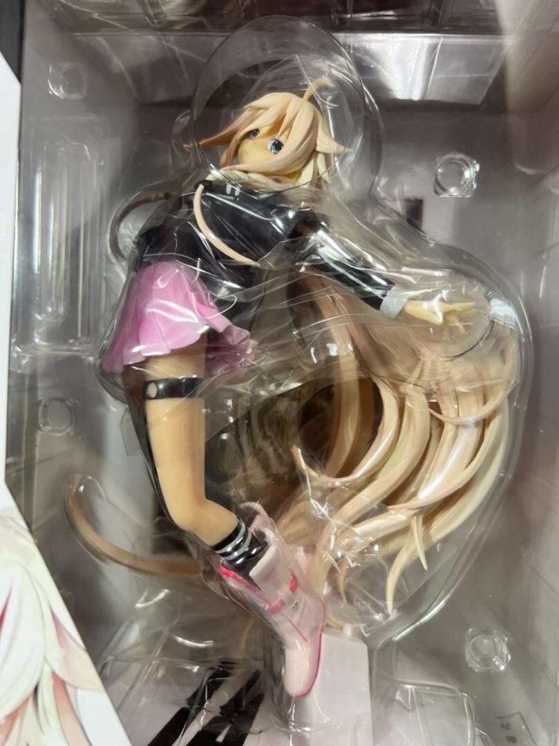 IA ARIA ON THE PLANETES VOCALOID 1/8 Figure Dole Umiyama Hiroshi AQUAMARINE